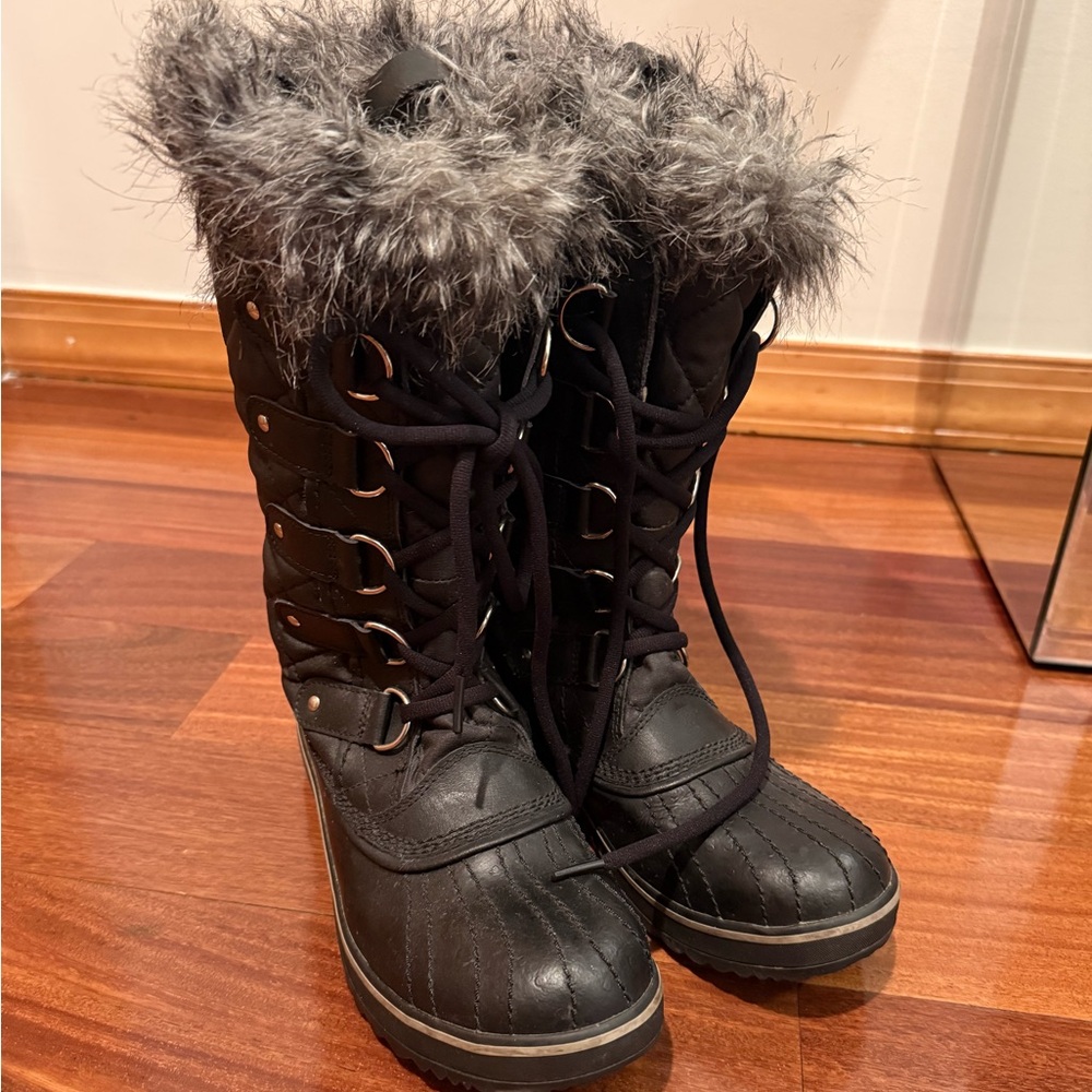 Sorel Tofino Snow Boot